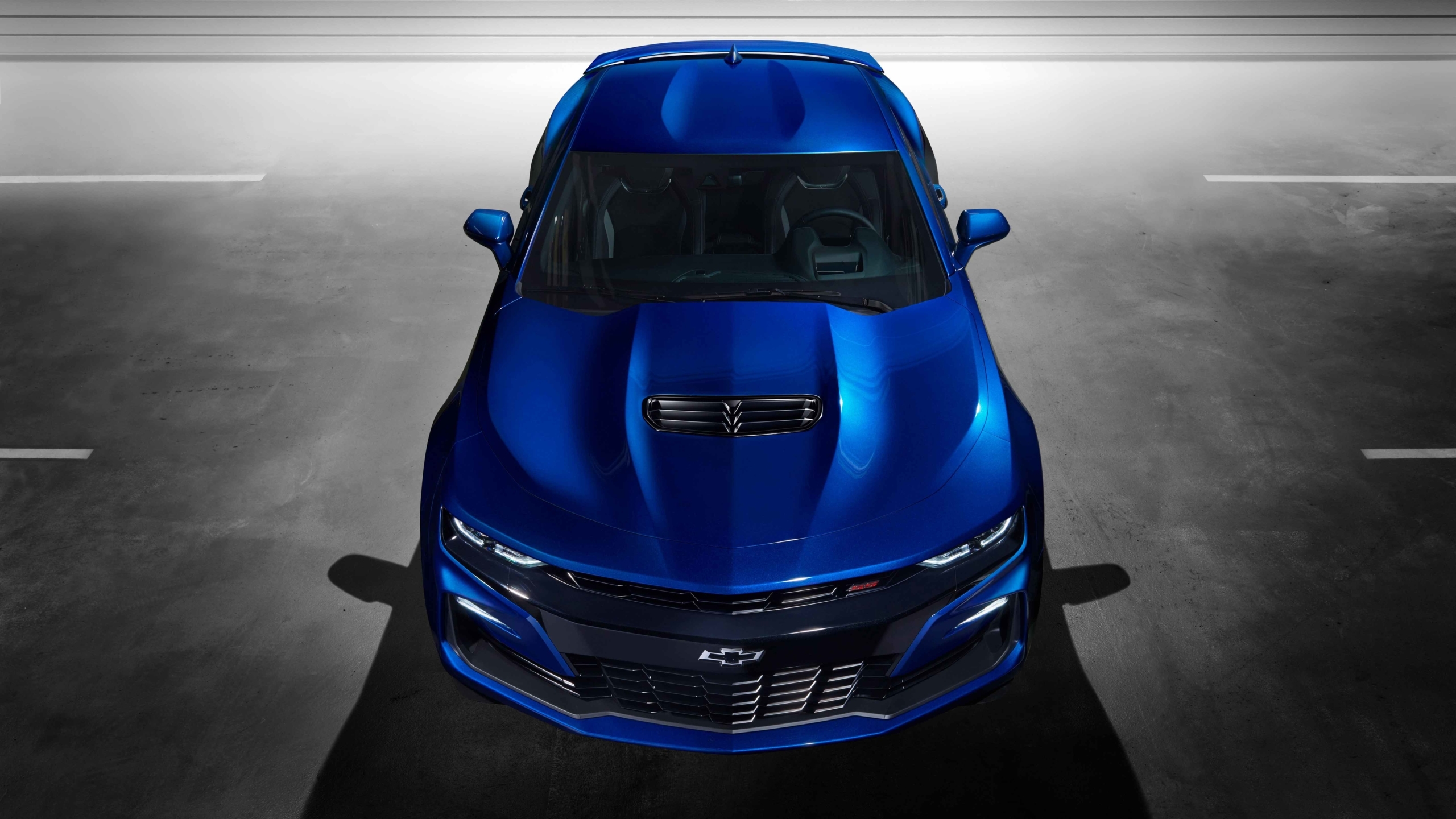 2019-Chevrolet-CamaroSS-005