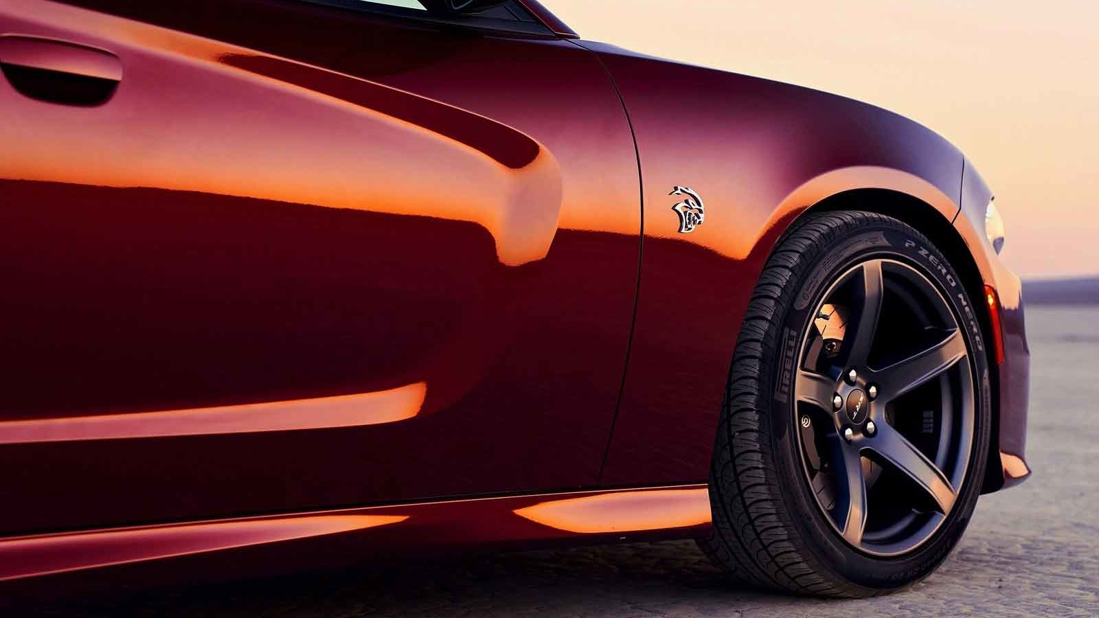 Dodge-Charger_SRT_Hellcat-2019-1600-0a