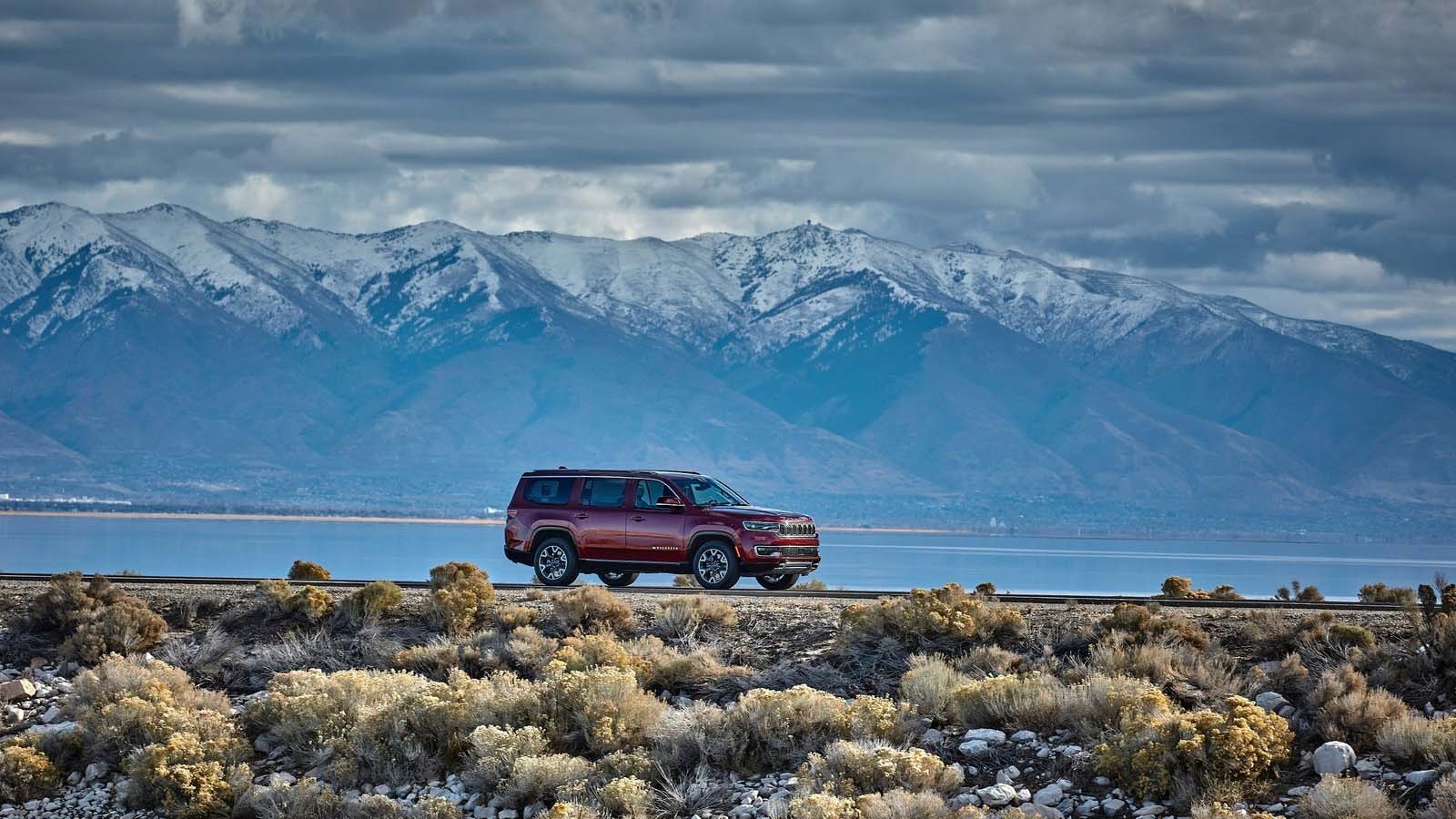 Jeep Wagoneer